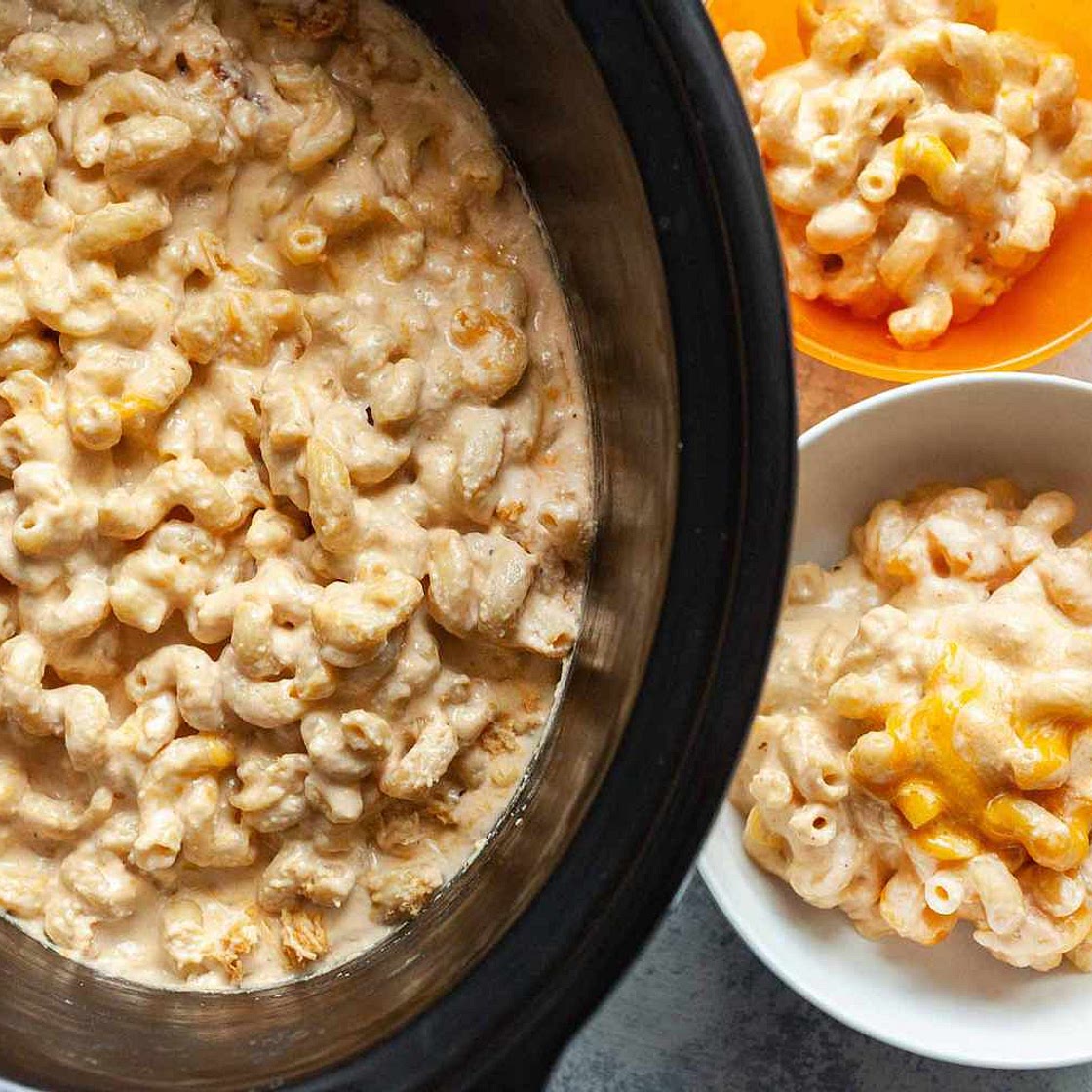 Slow Cooker Mac and Cheese