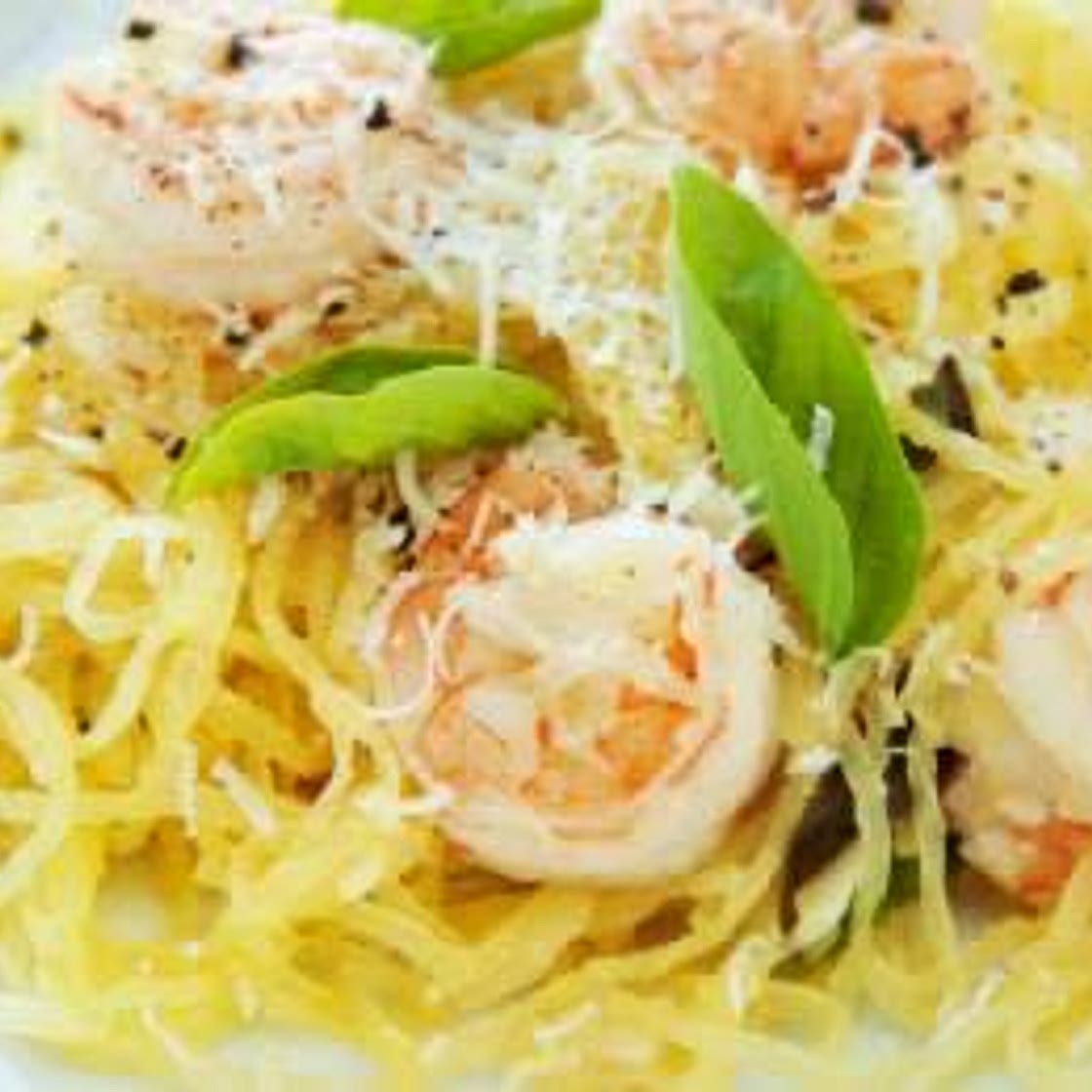 CREAMY SPAGHETTI SQUASH WITH SHRIMP