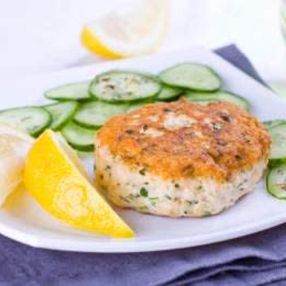 SALMON BURGERS WITH CUCUMBER SALAD
