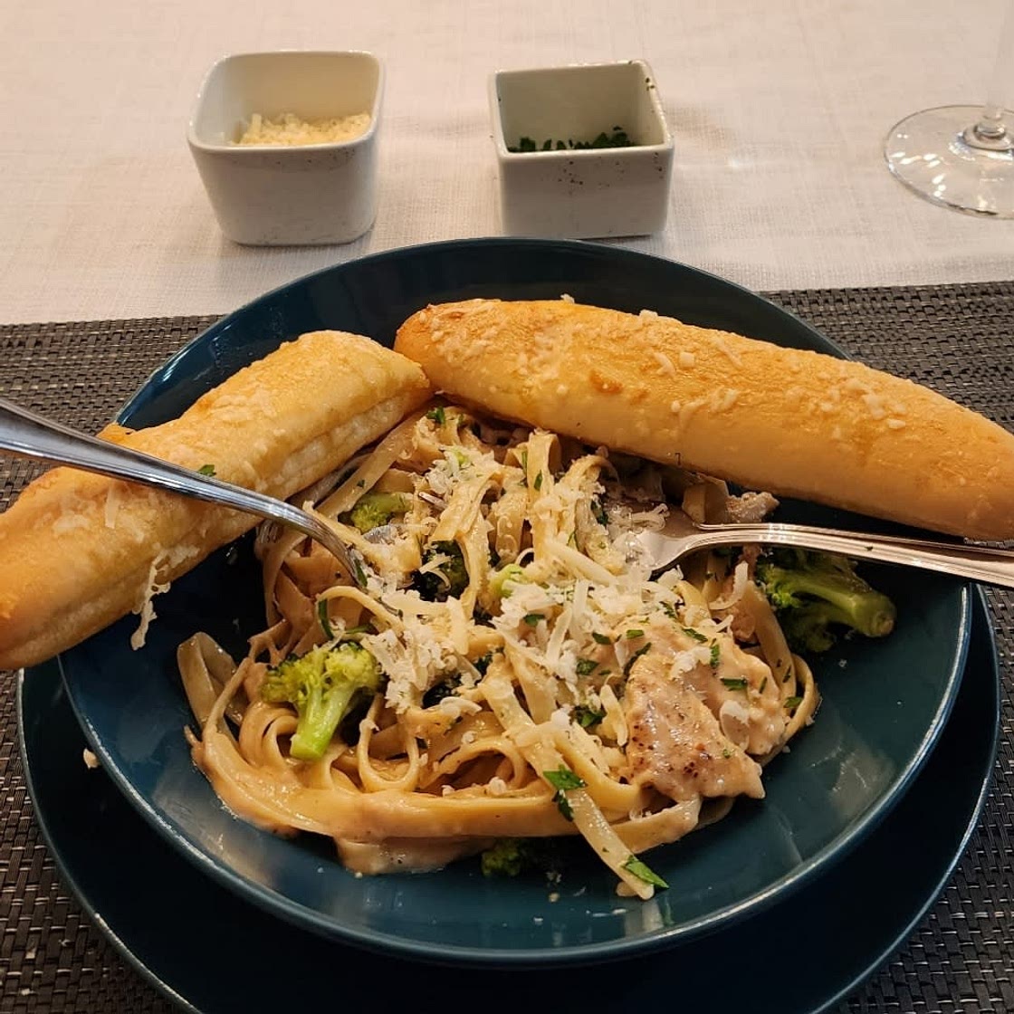 Chicken Fettuccine Alfredo