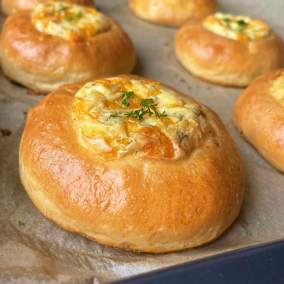Cheesy Garlic Breads