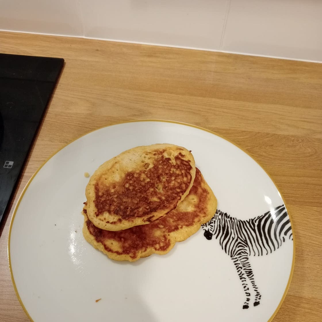 Fluffy American pancakes