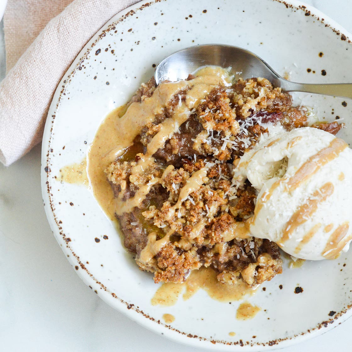 Gut-Friendly Paleo Peach Cobbler