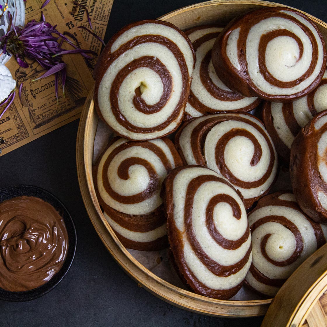 Chocolate Spiral Mantou (Steam Buns)