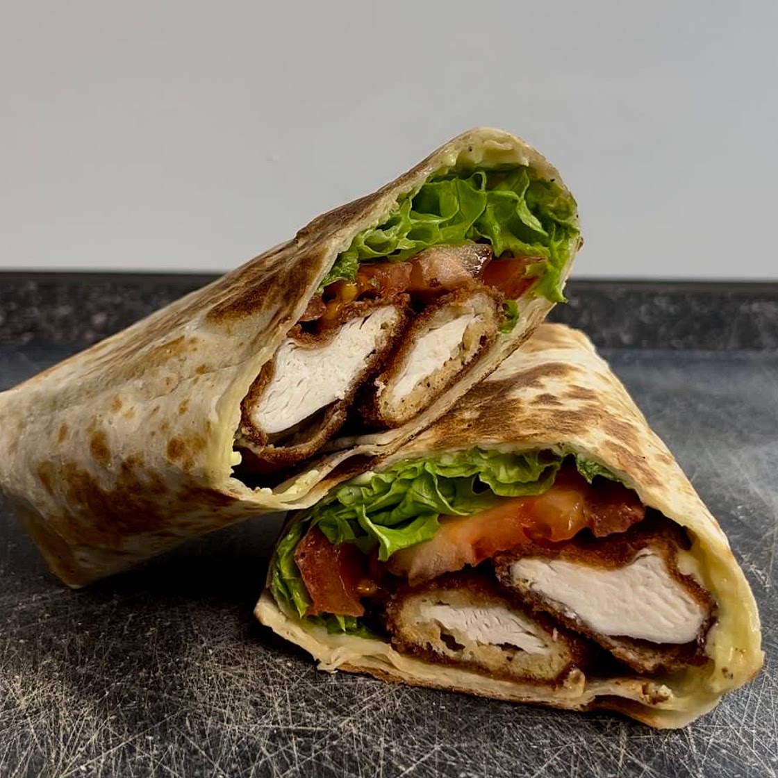 Selfmade chicken Aioli McWrap