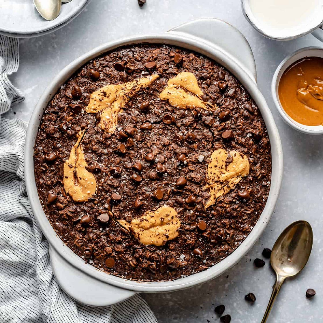 Chocolate Peanut Butter Baked Oatmeal