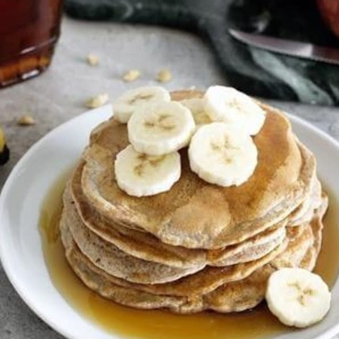 Apple-Oat Pancakes