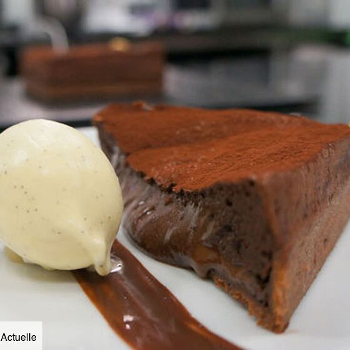 La tarte soufflée au chocolat de Cédric Grolet en vidéo