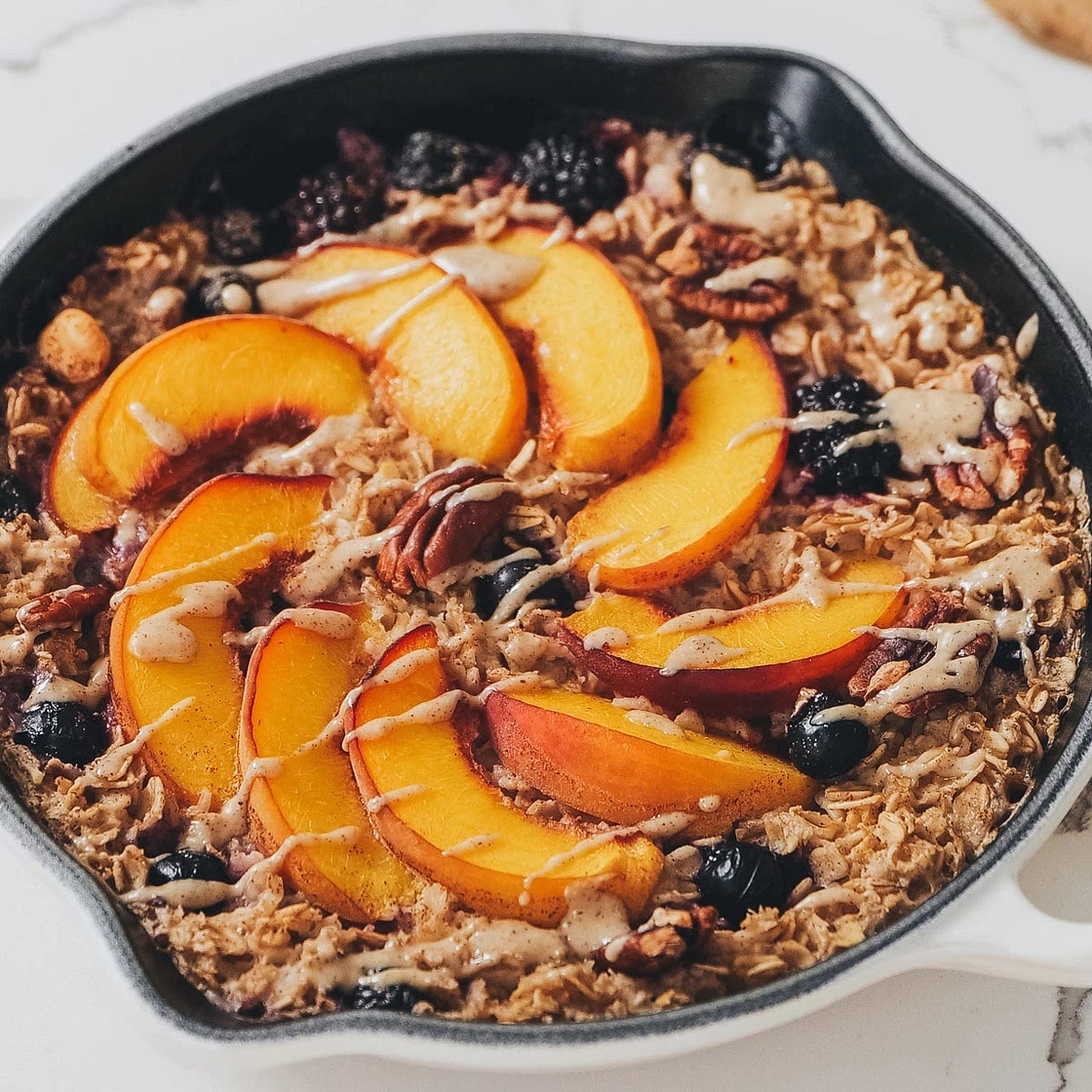 Easy Peachy Berry Baked Oats
