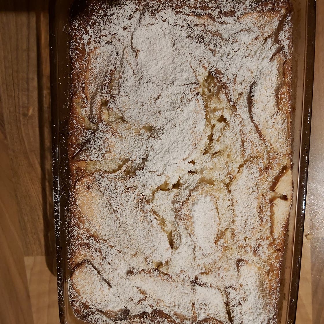 APPLE CAKE