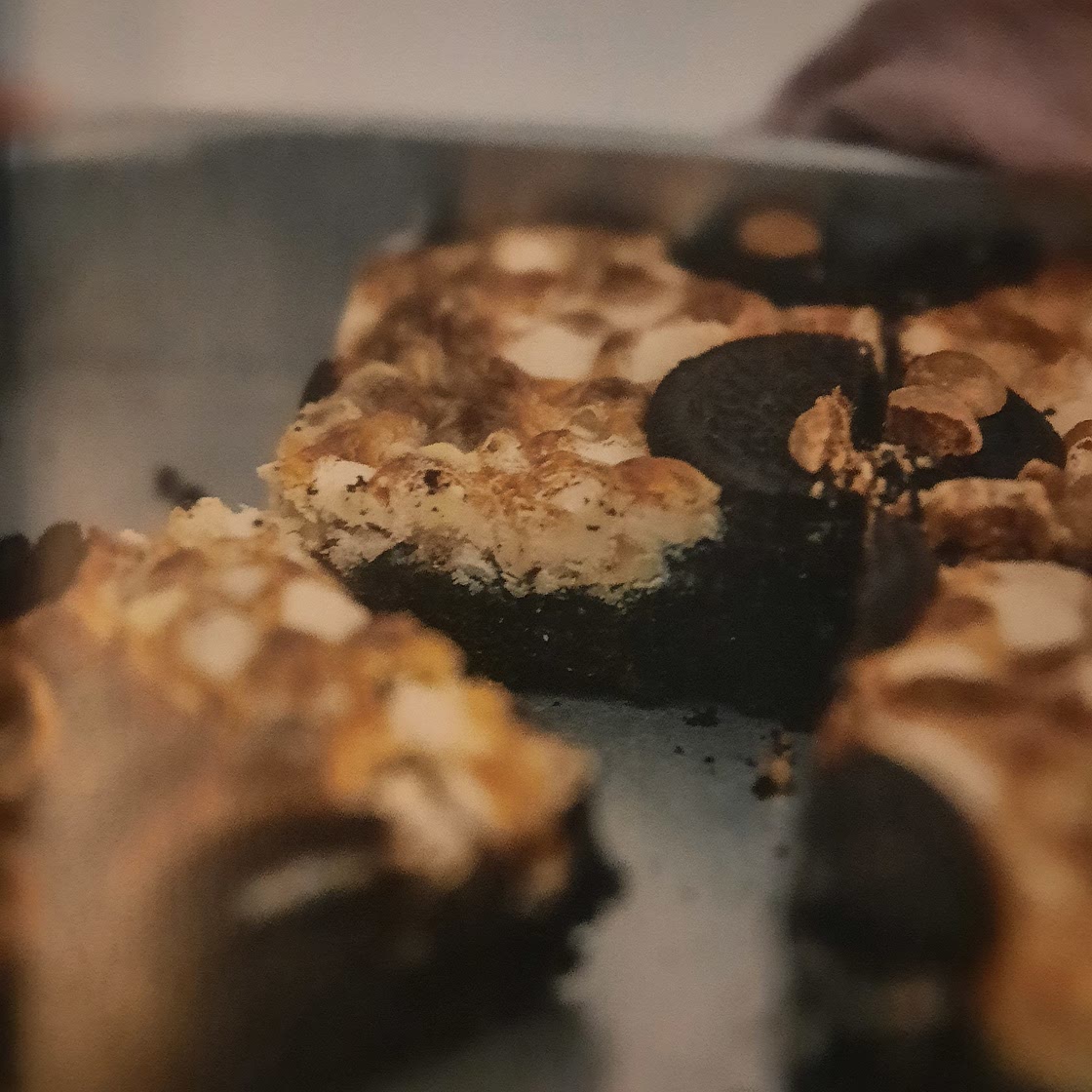 Oreo and white chocolate dotie bars