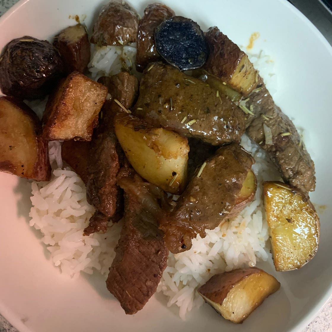 Garlic Butter Steak & Potatoes Skillet