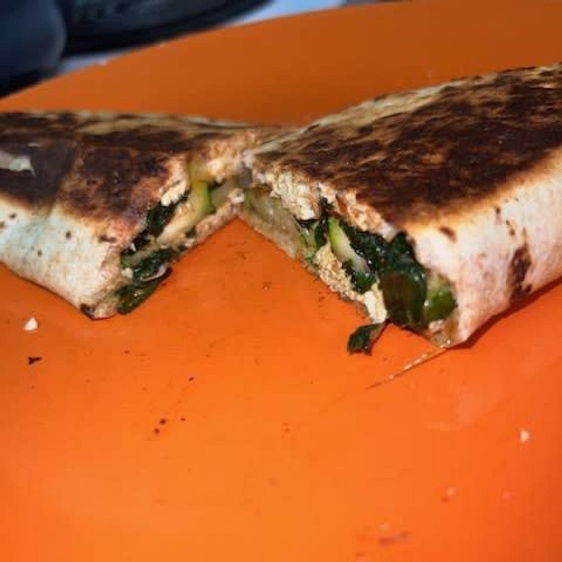 Healthy Breakfast Quesadilla Recipe (Vegetarian & Easy!)