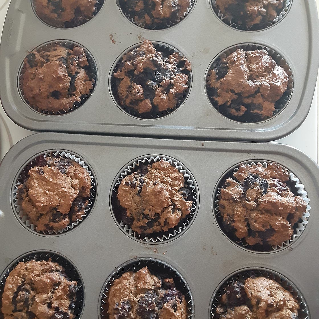 Kinda Keto - Banana/Blackberry/Blueberry High-Fiber Muffins - no artificial sweeteners