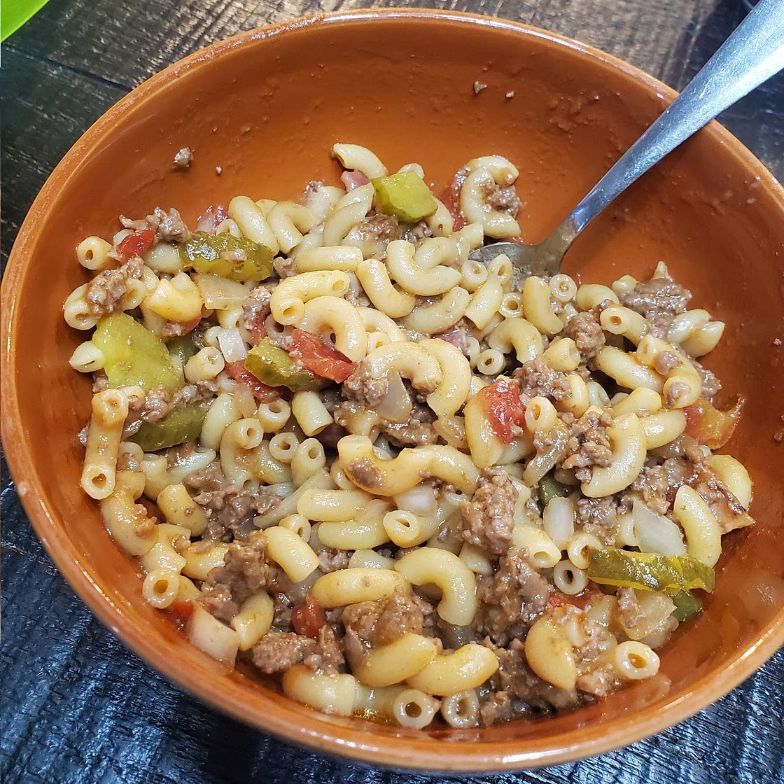 15-Minute Bacon Cheeseburger Soup