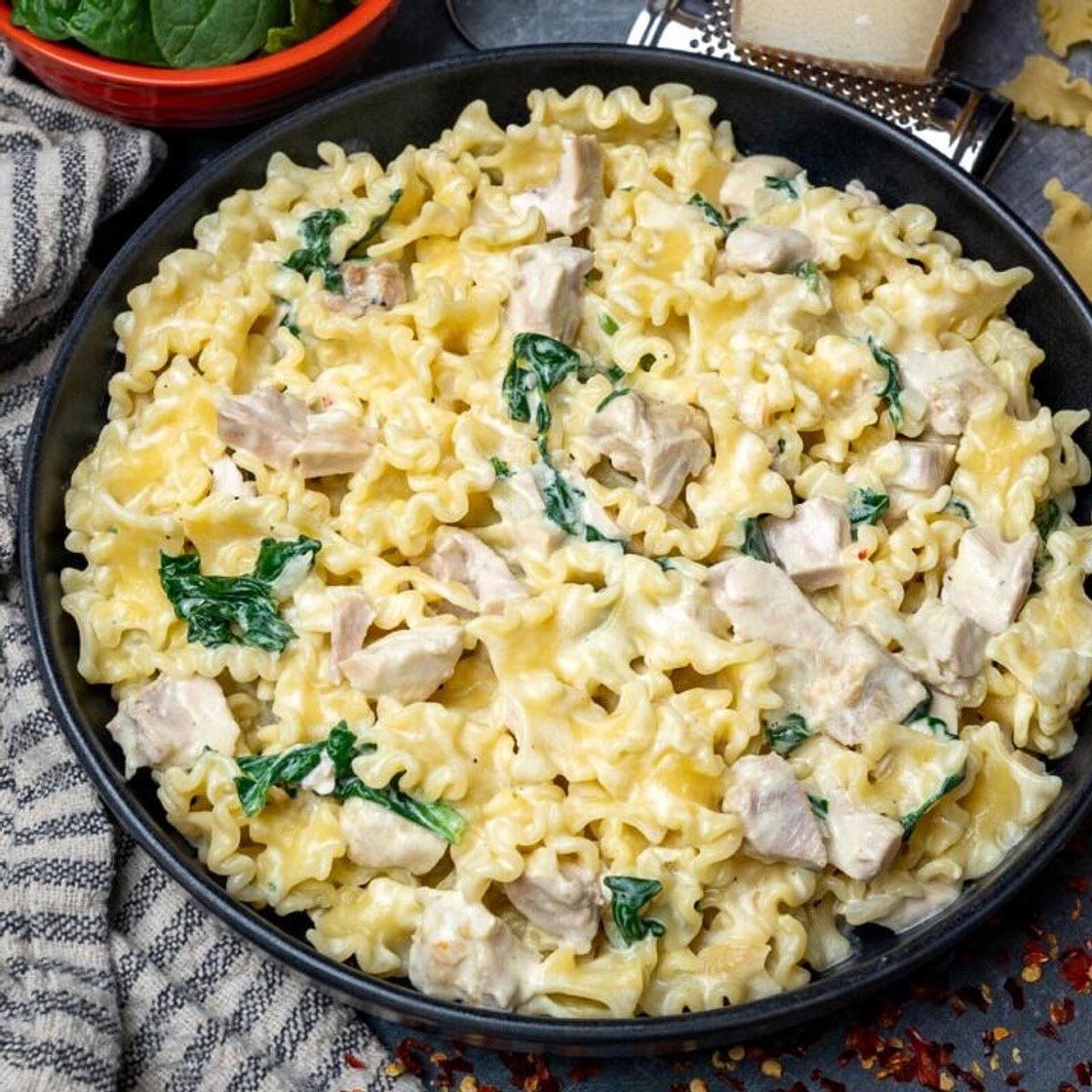 Creamy Leftover Turkey Pasta