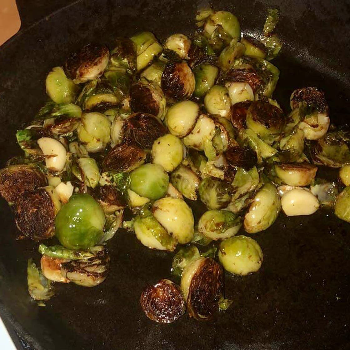 Roasted Brussels Sprouts With Garlic