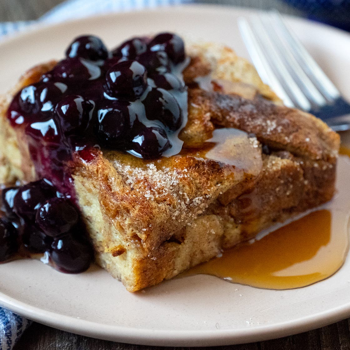 Cinnamon French Toast with Blueberry Sauce