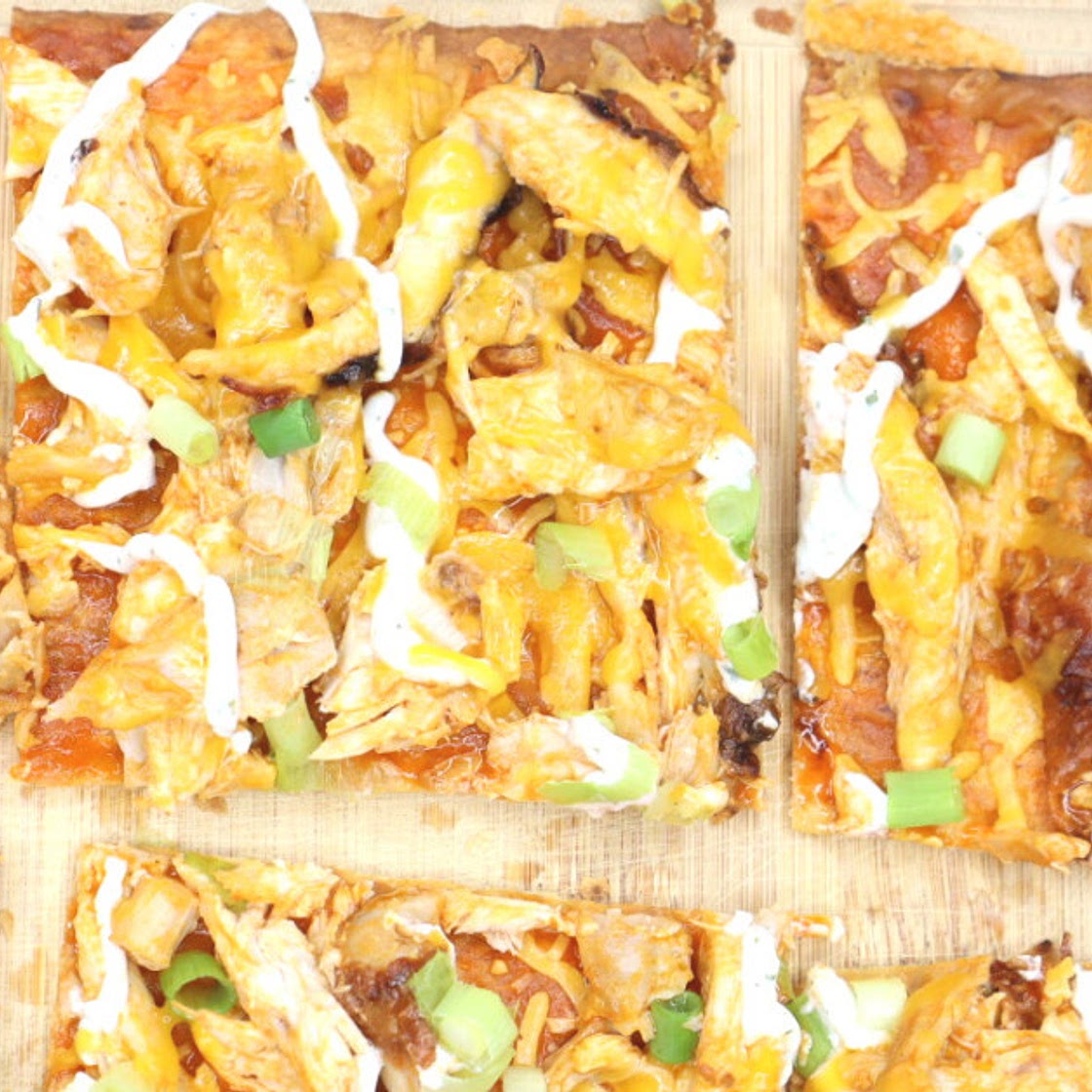 Low Carb Buffalo Chicken Flatbreads