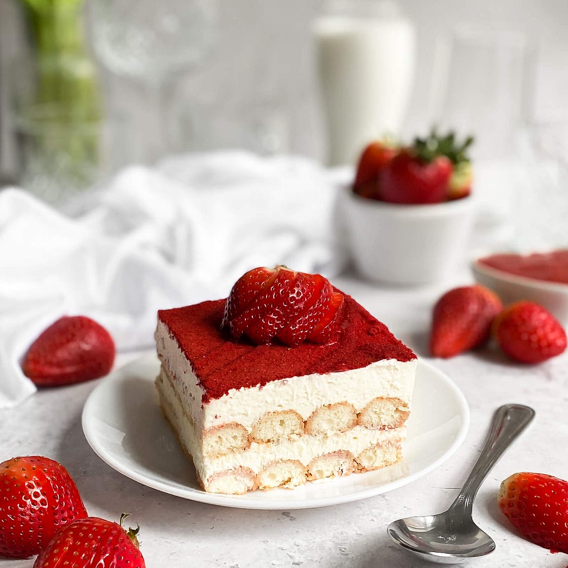 Strawberry Tiramisu