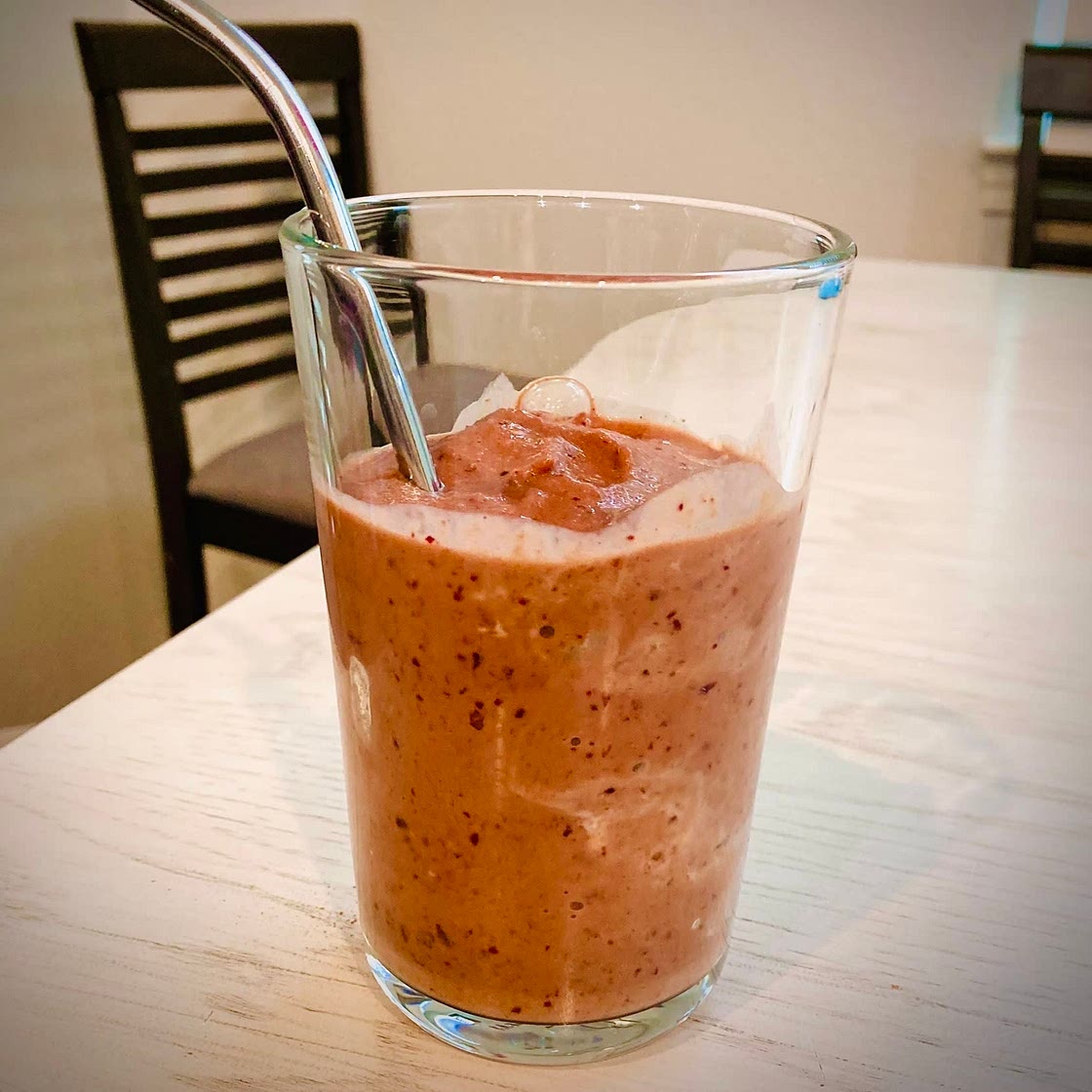 Healthy Chocolate Cherry Smoothie