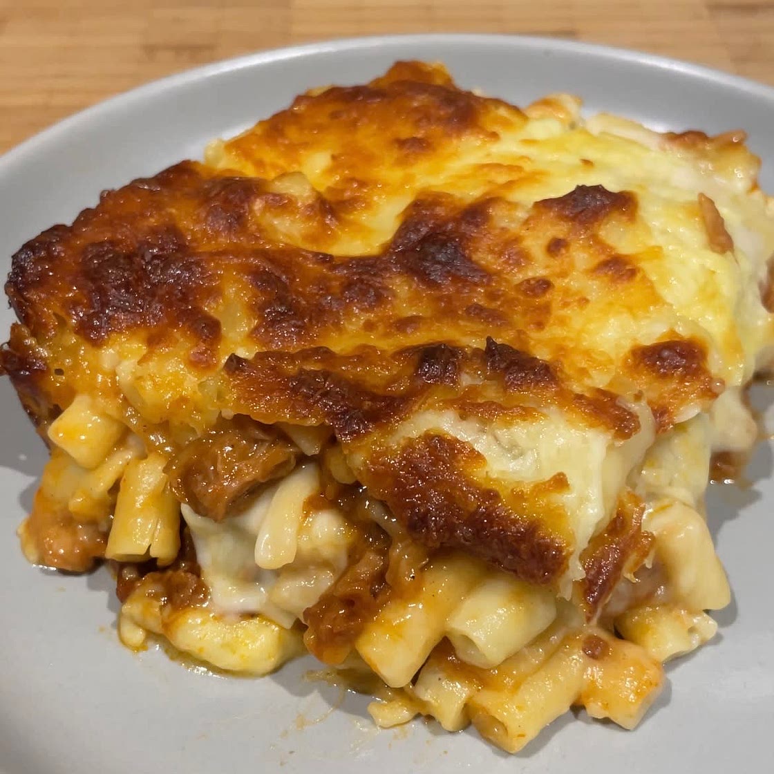 Pulled Pork Mac & Cheese Lasagne 