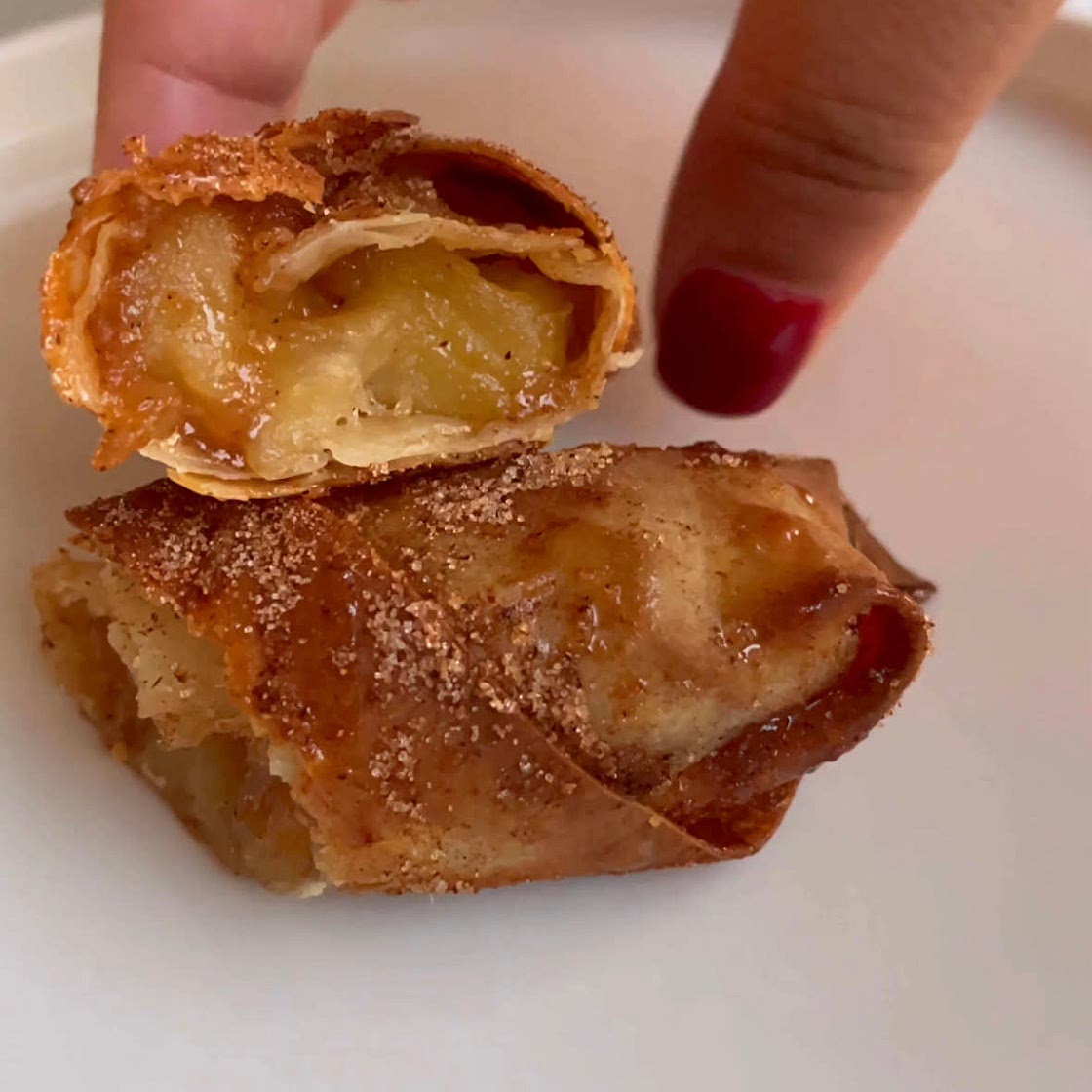 Apple pie egg rolls