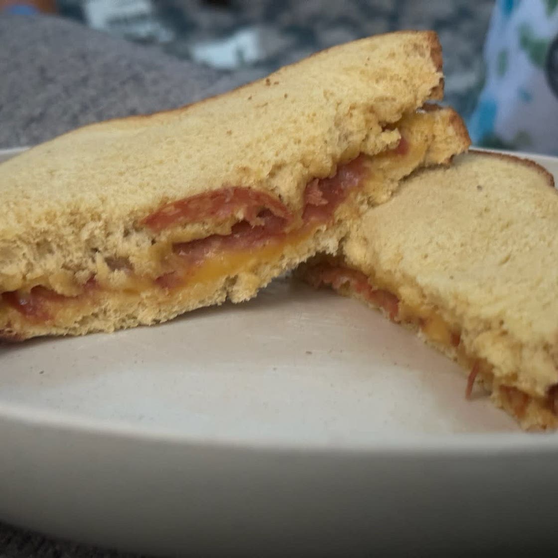 Spicy grilled cheese