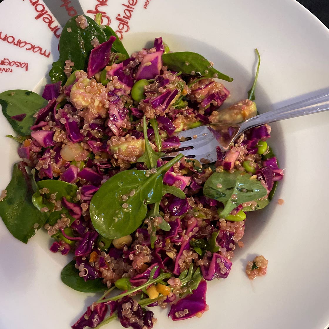 Red cabbage, quinoa and avocado salad with peanut pesto