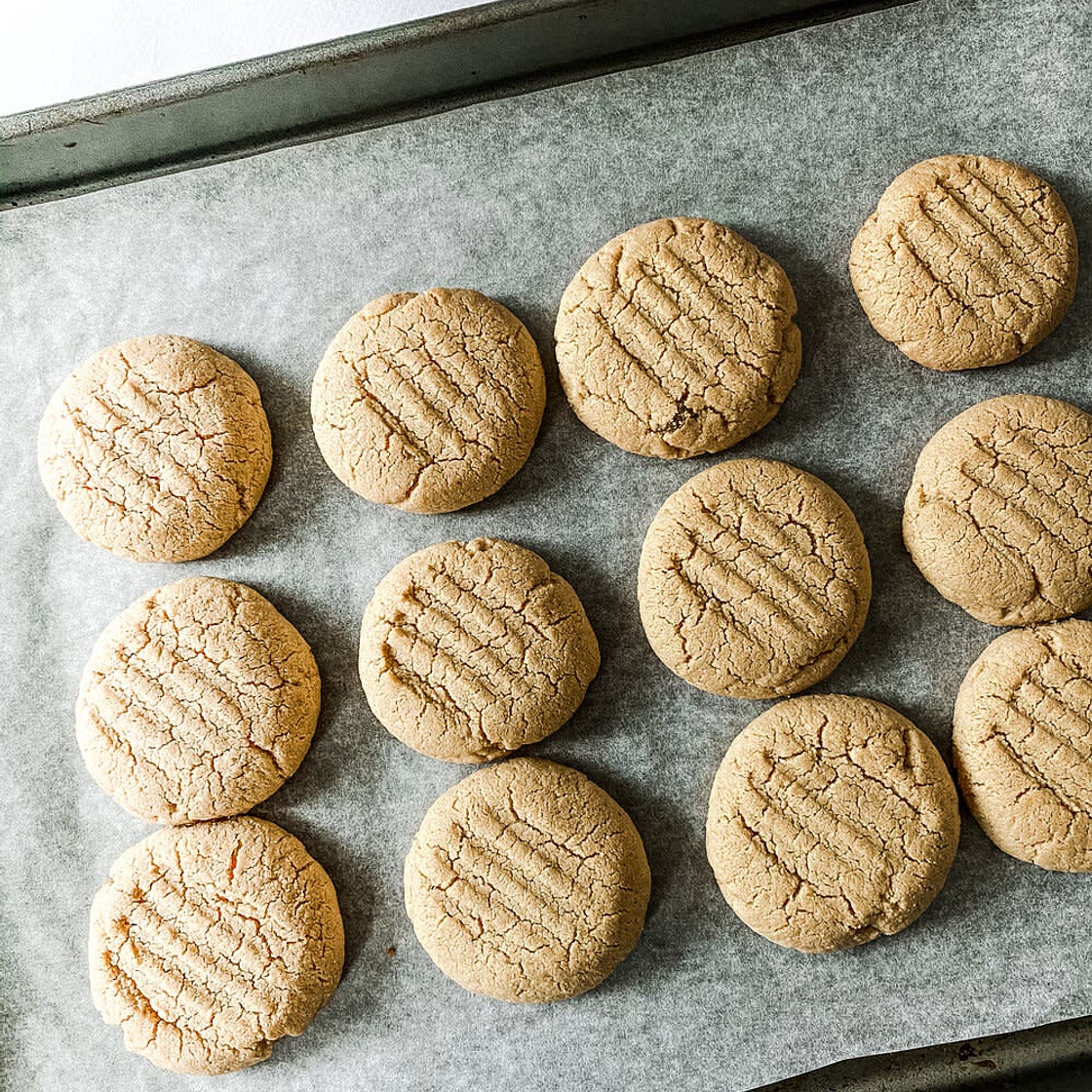 3 Ingredient Cashew Butter Cookies