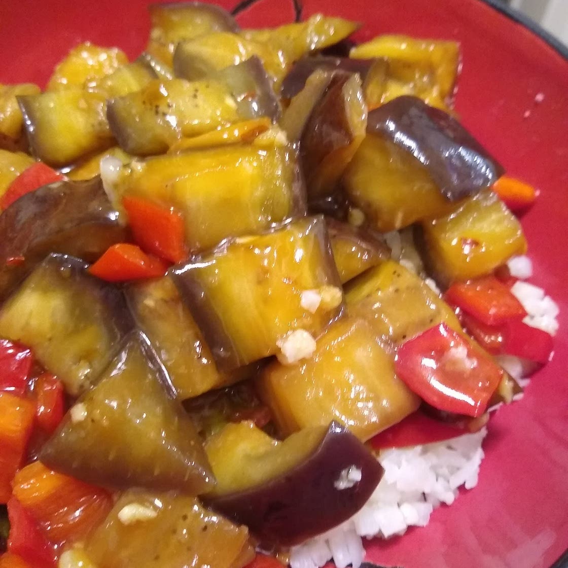 Eggplant With Garlic Sauce