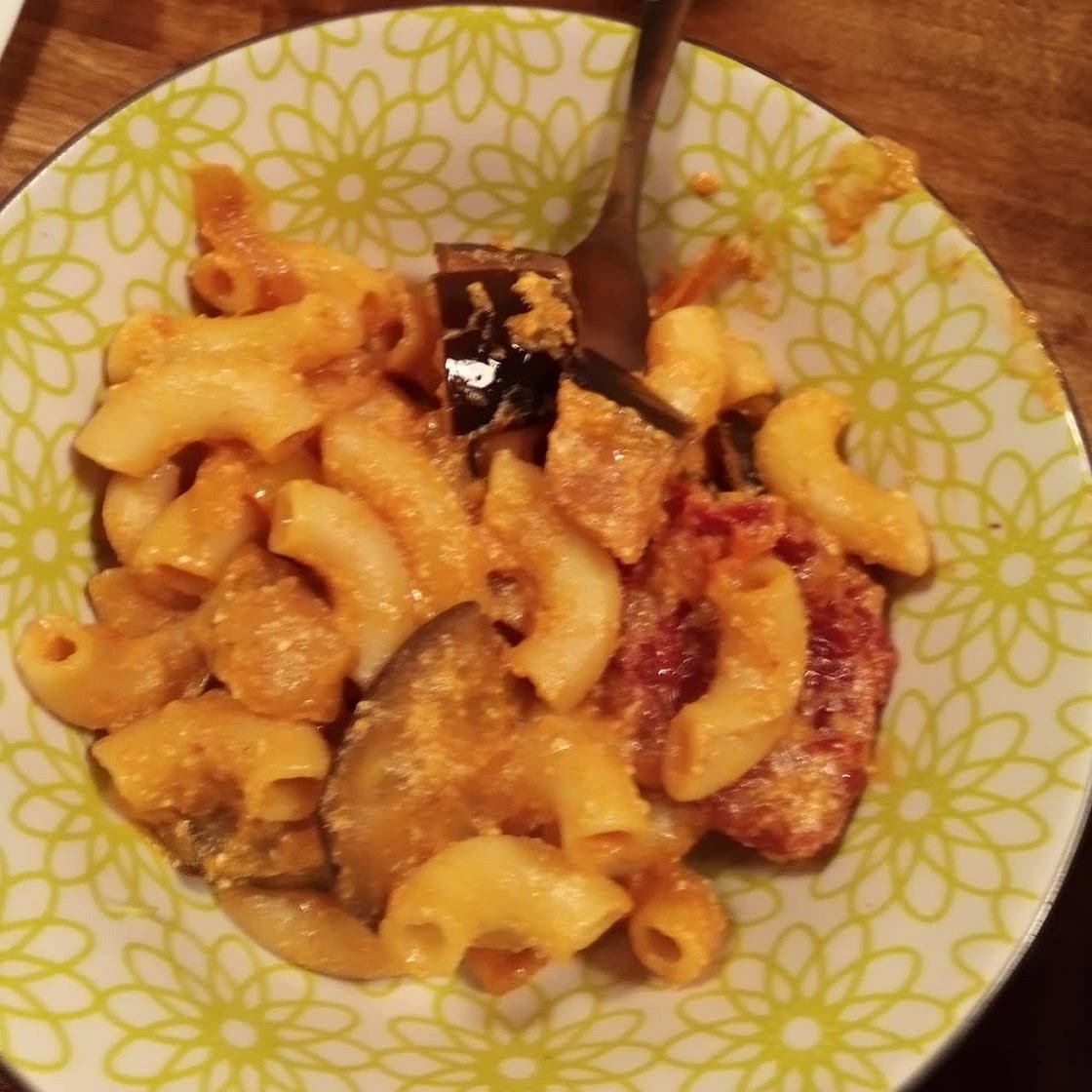 Eggplant and sun dried tomato pasta with ricotta