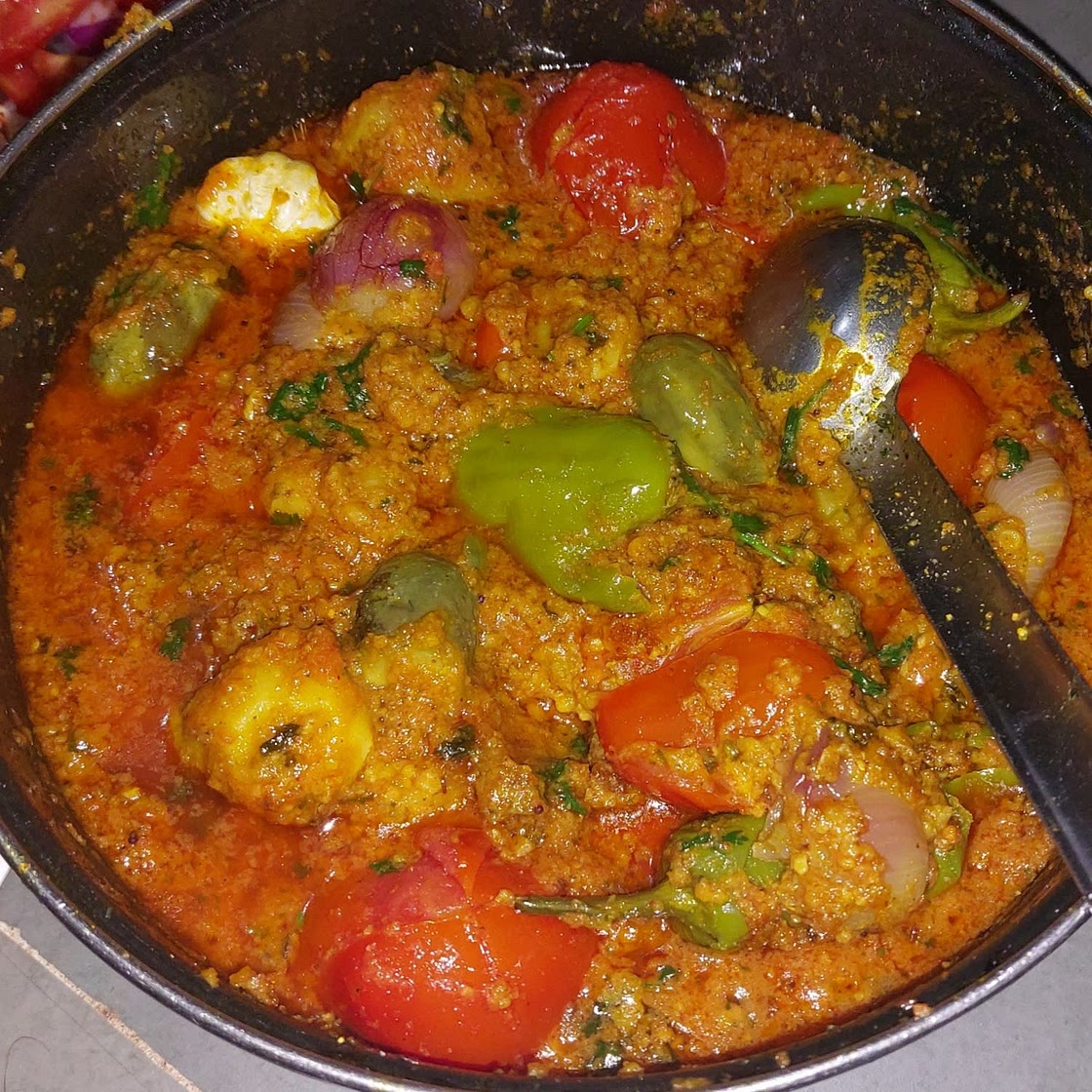 Rajkot Varadiyu Shak | Gujarati Steamed Stuffed vegetables curry