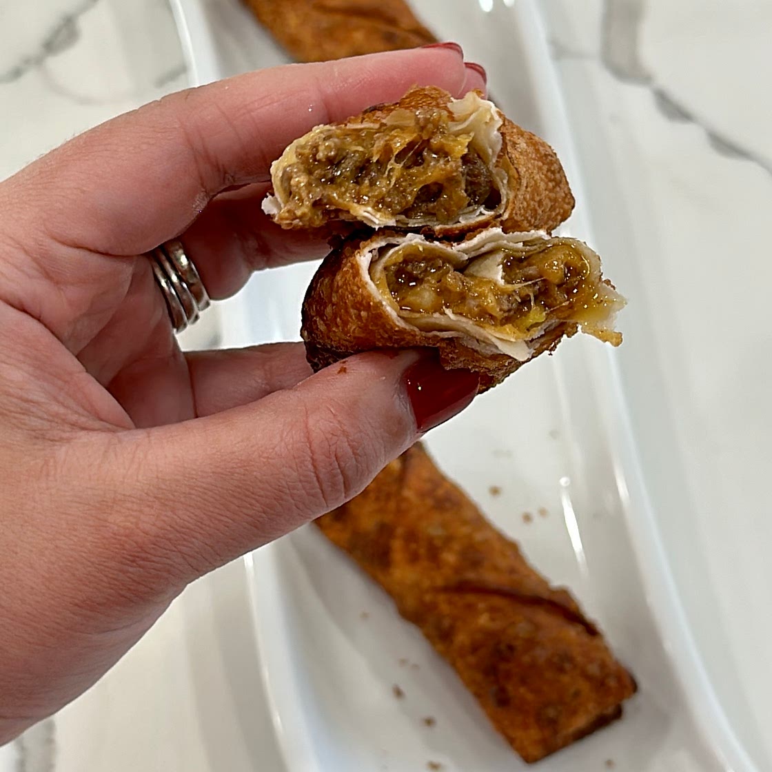 Cheeseburger eggrolls 
