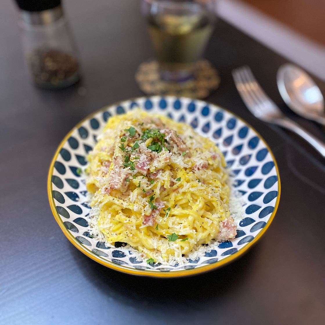 Traditional Italian Spaghetti Carbonara