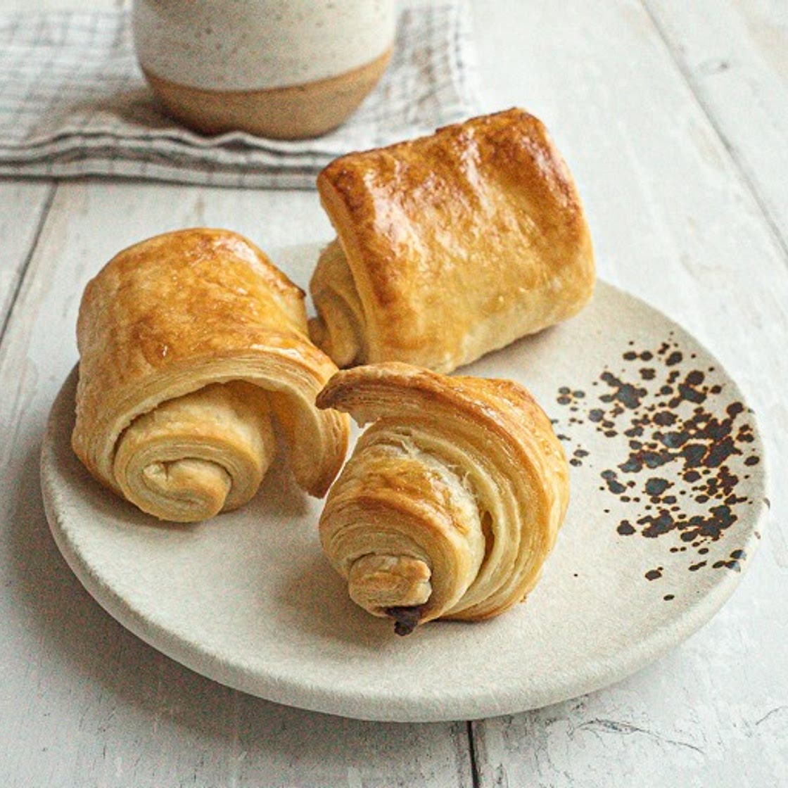 Simple 3-ingredients Chocolate Croissants (vegan pain au chocolat)