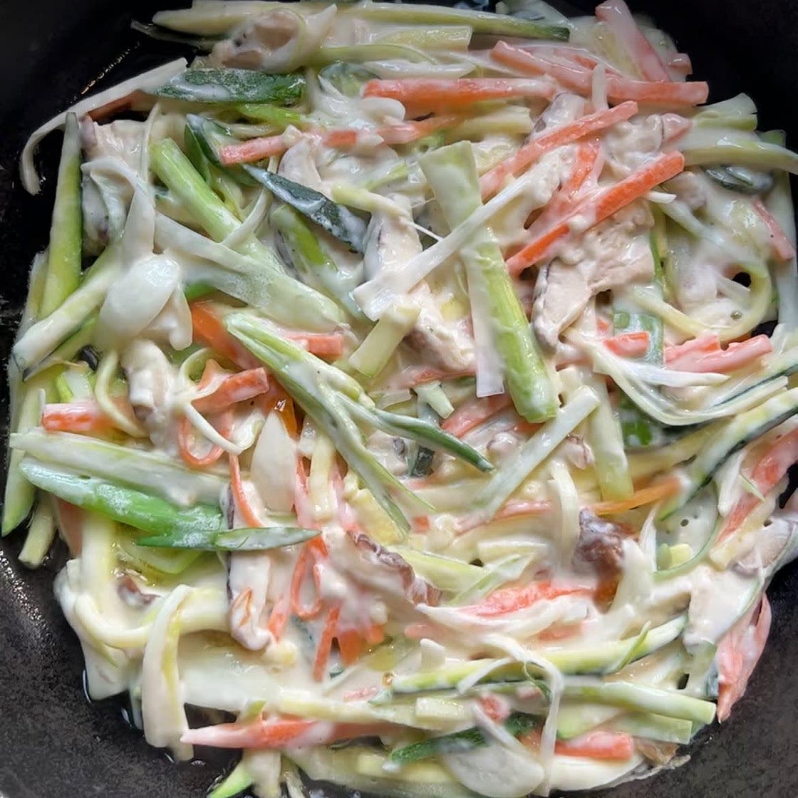 Korean Vegetable Pancakes ("Yachaejeon")
