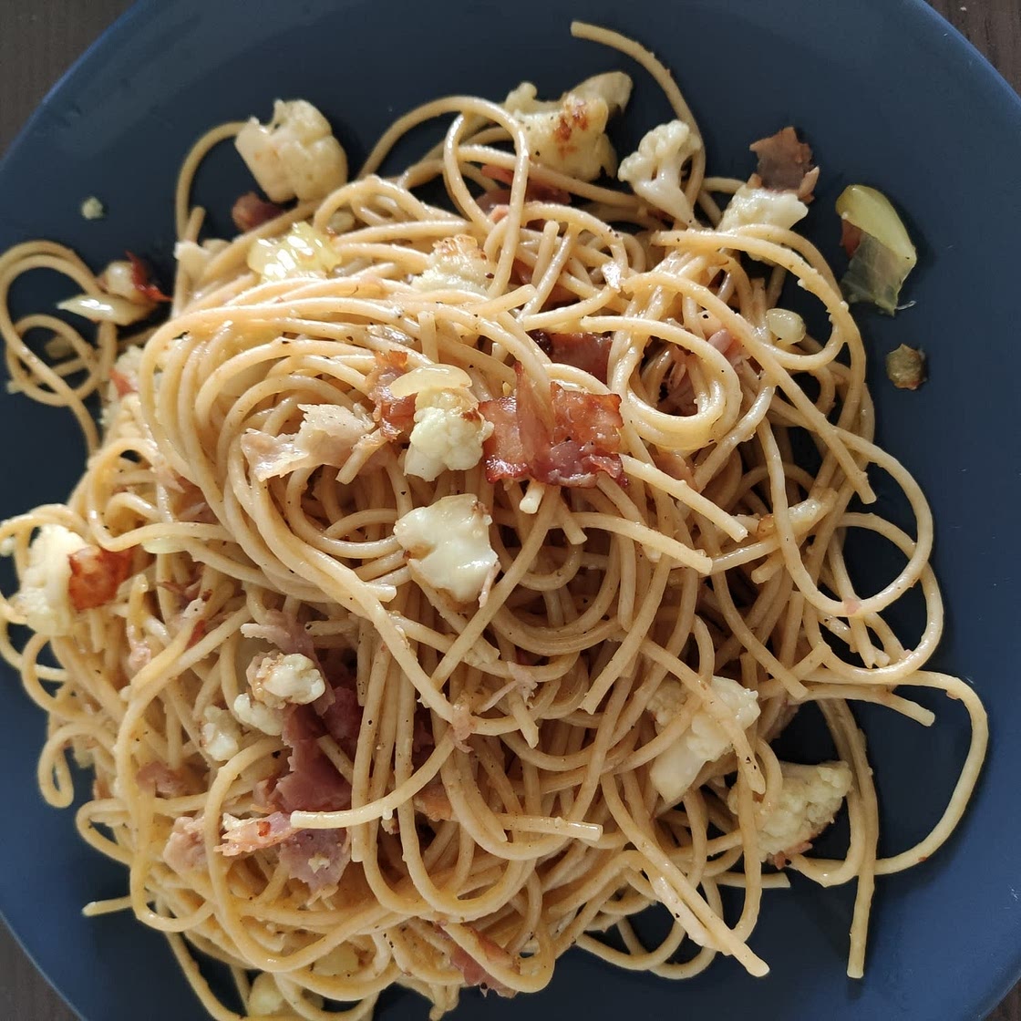 Spaghetti carbonara au chou-fleur