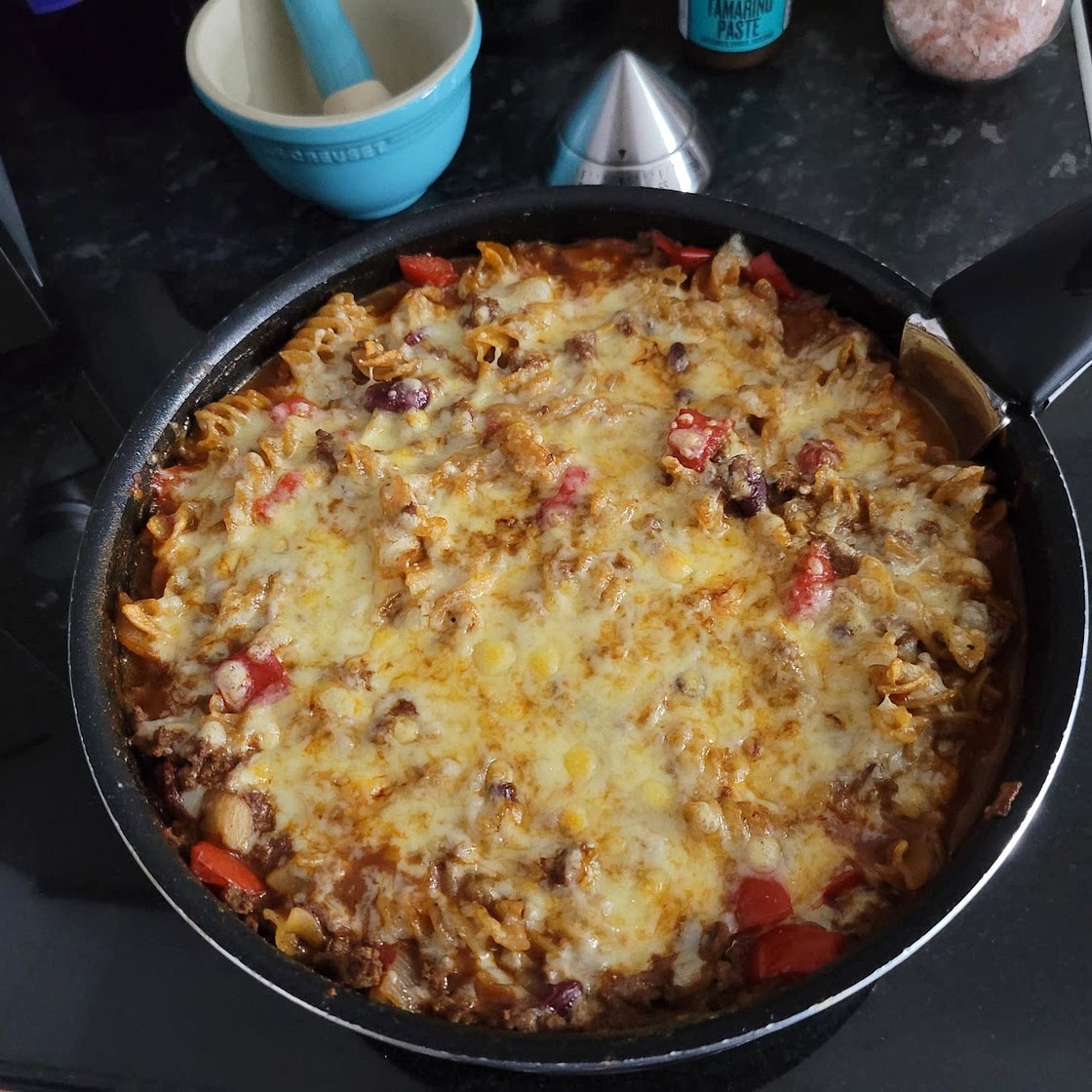 One-pot chilli mac’n’cheese