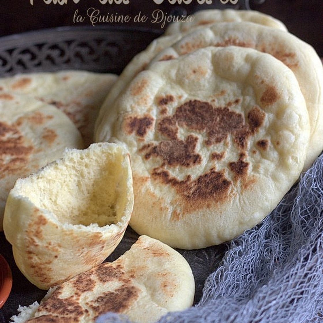 Pain au yaourt à la poêle (recette semoule et farine)