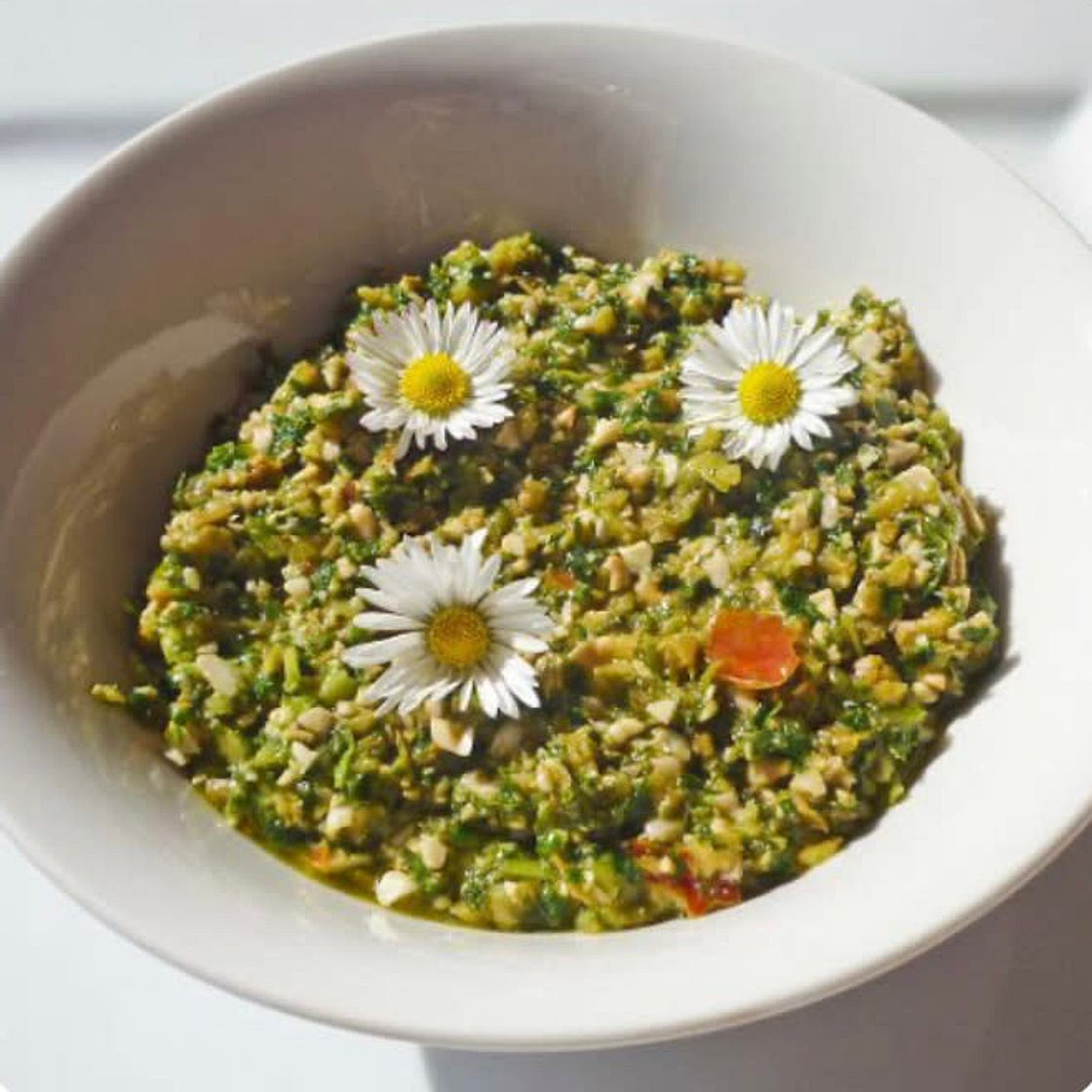 Pesto de plantes sauvages