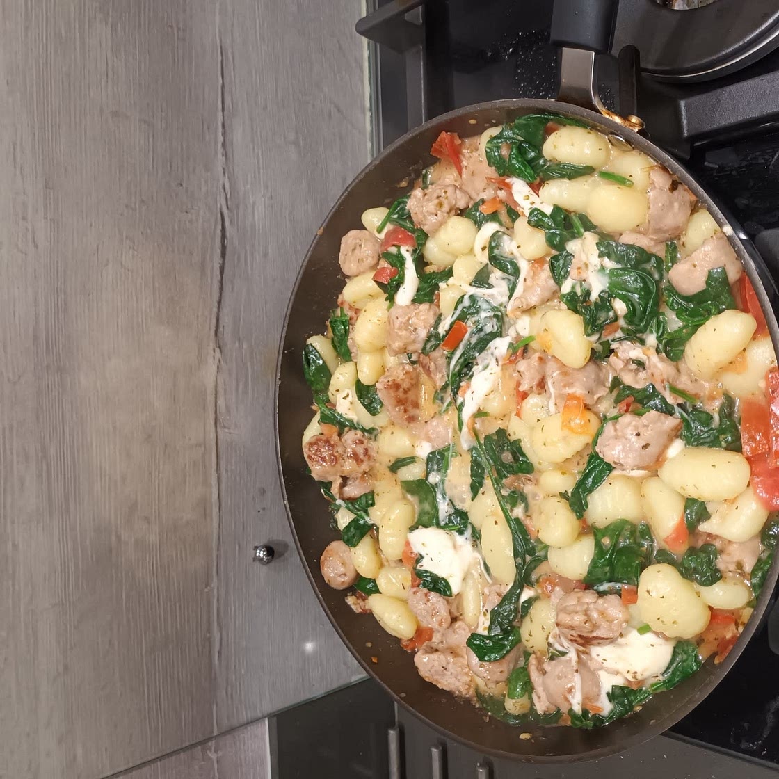 Cheesy One-Pot Gnocchi with Italian Sausage & Spinach