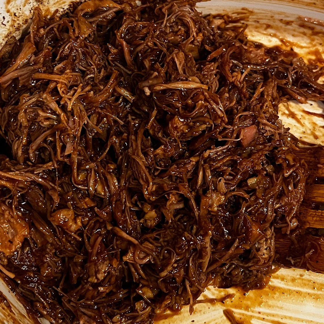 SLOW COOKER BARBECUE PULLED PORK
