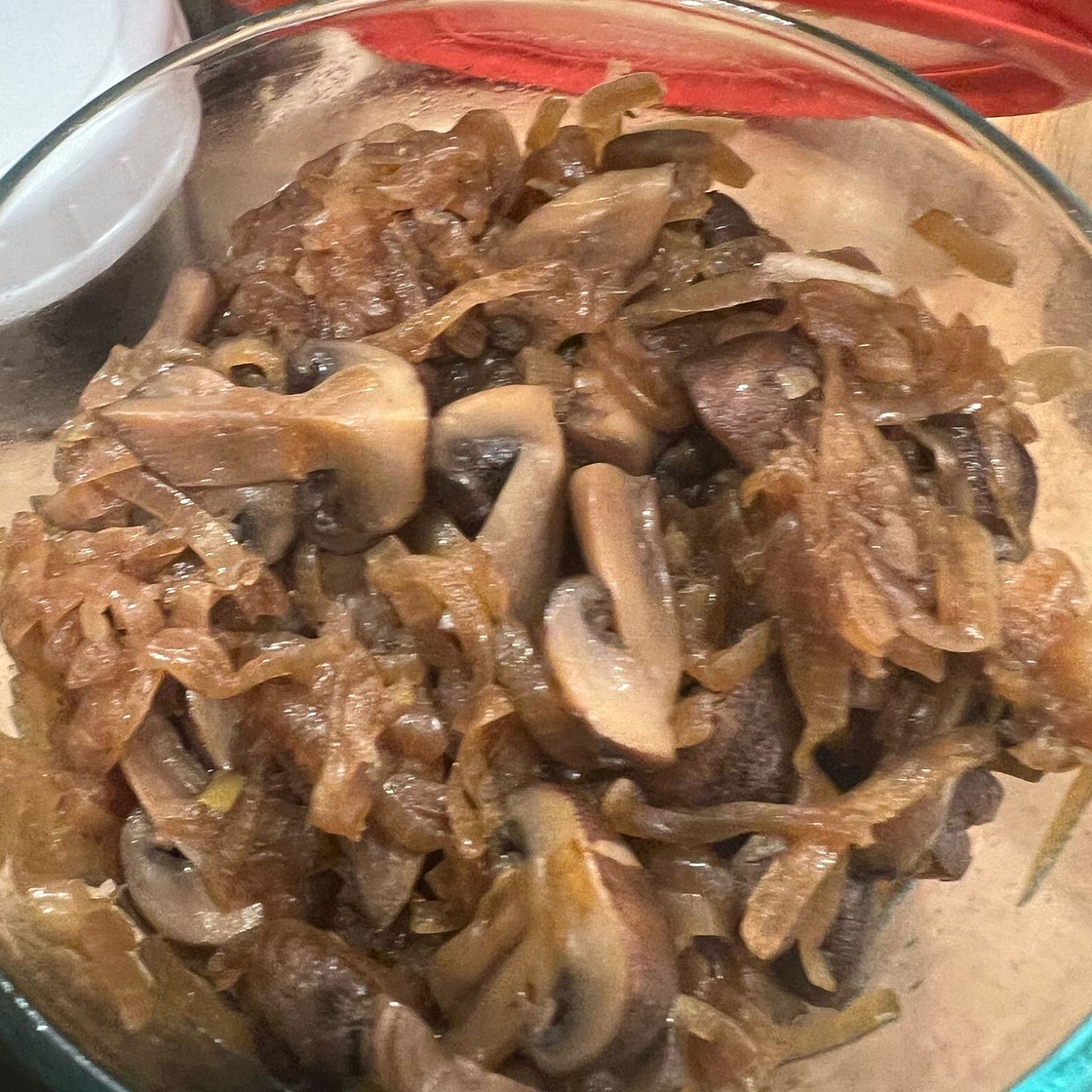SAUTÉED MUSHROOMS AND ONIONS