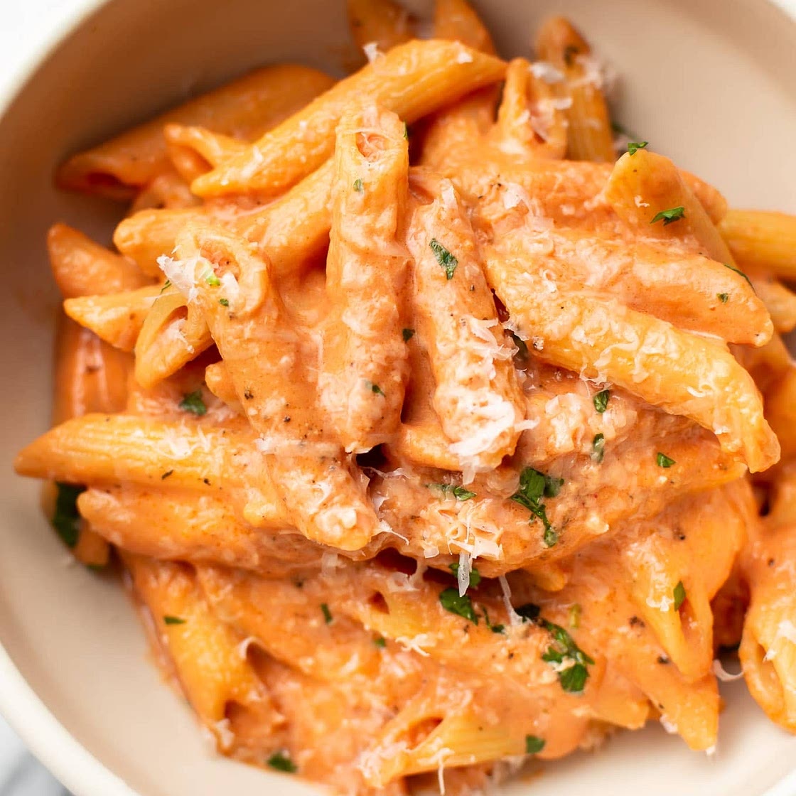 Creamy Tomato & Mozzarella Penne