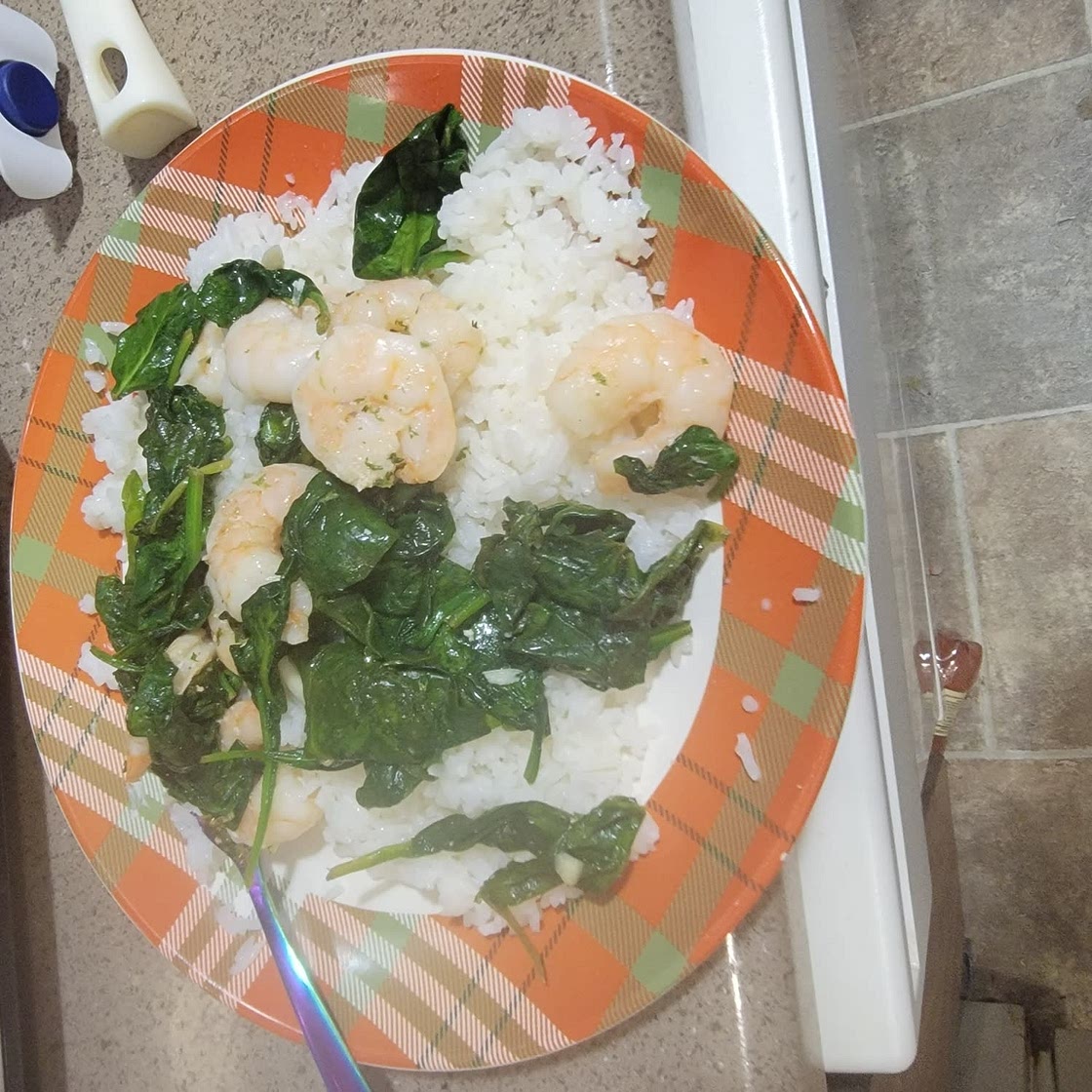 One-Pot Garlicky Shrimp & Spinach