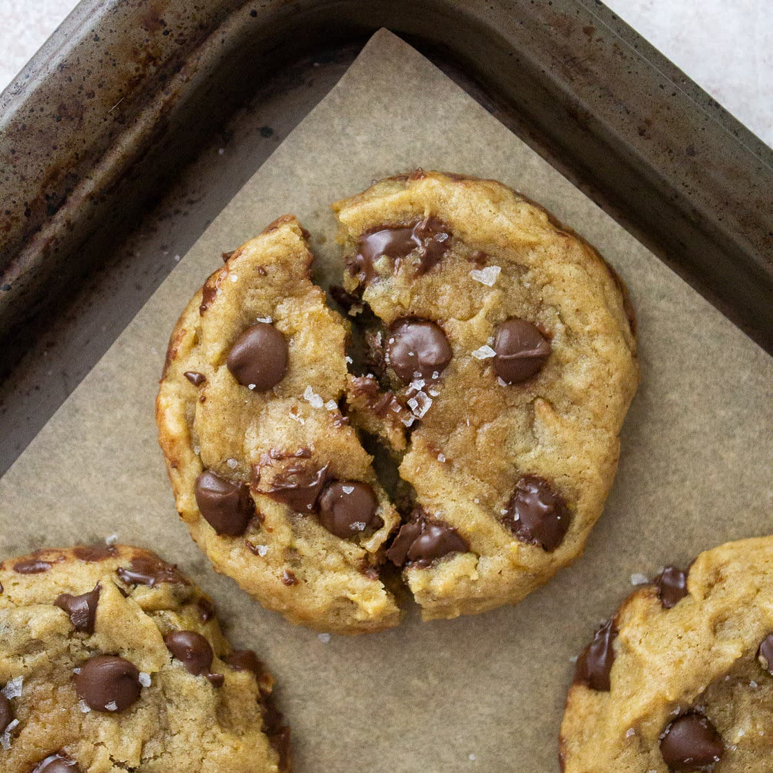 Banana Bread Chocolate Chip Cookies