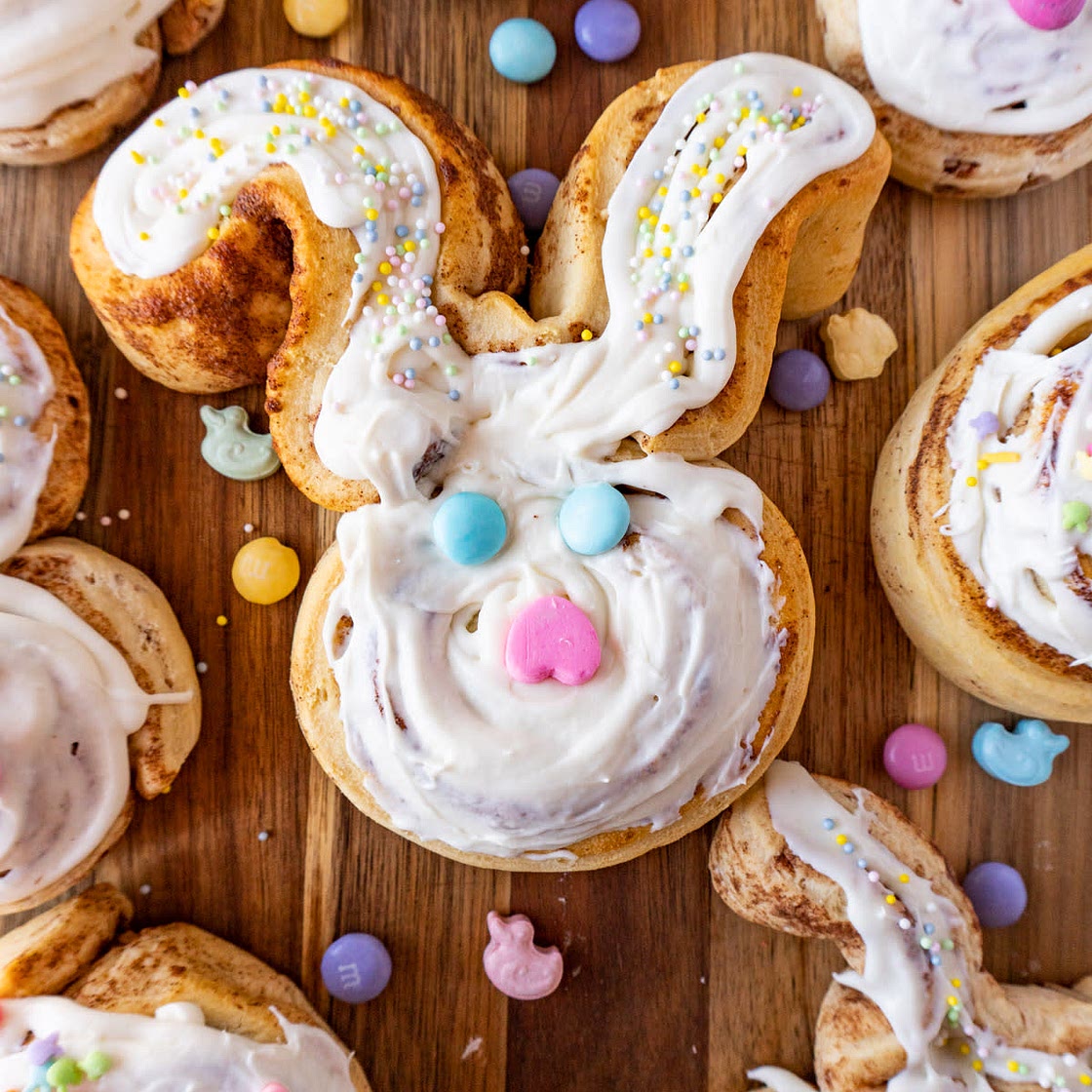 Easter Cinnamon Bunny Rolls