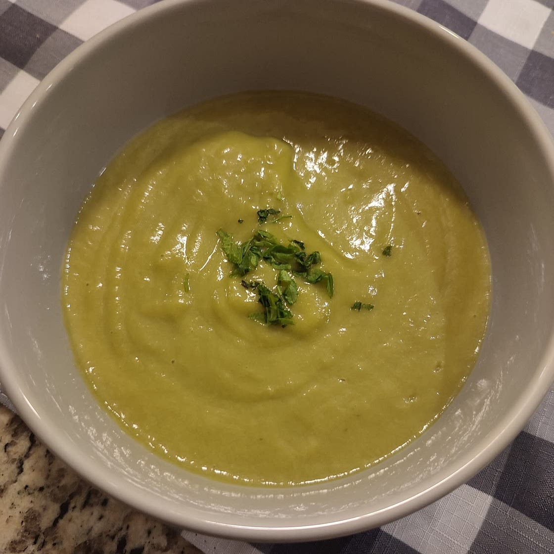 Instant Pot Asparagus Soup