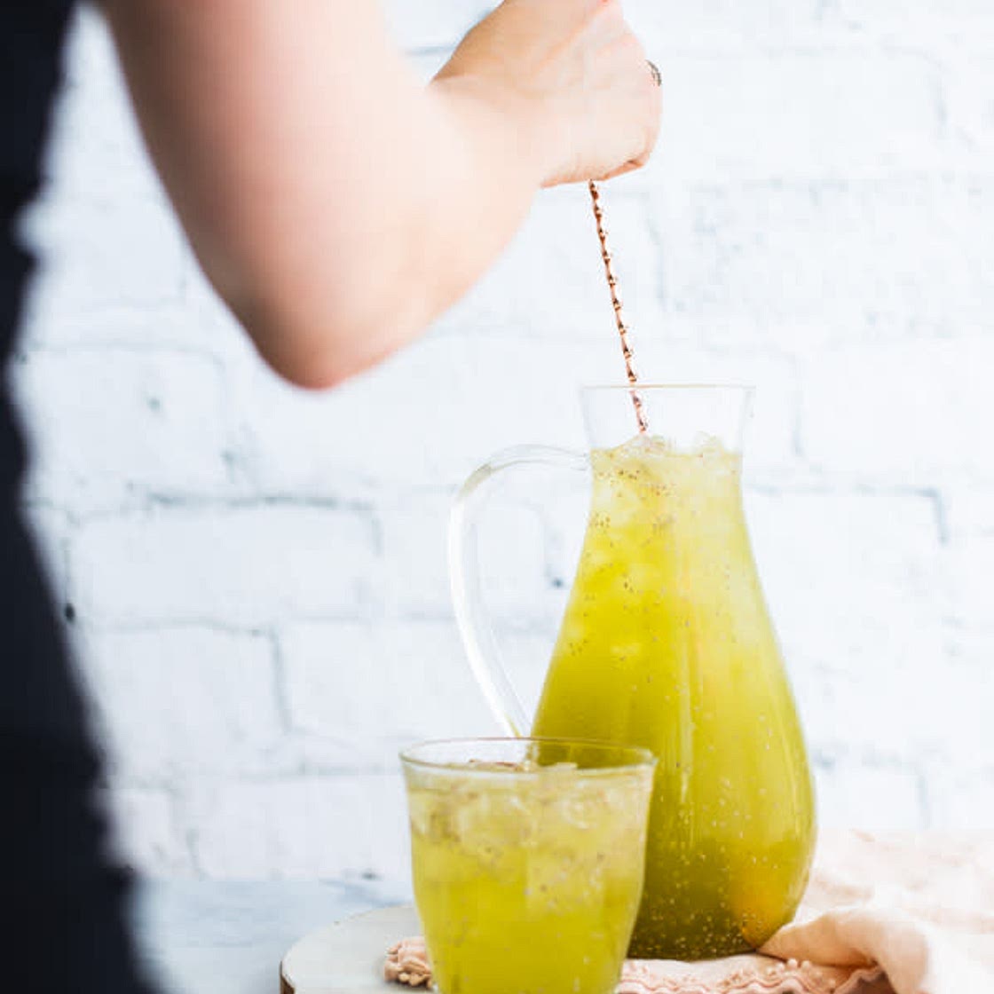 Limonade de luxe au basilic et aux graines de chia